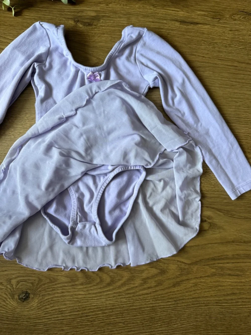 Dansina Lavender Ballet Leotard Dress Girls Long Sleeve Dance Tutu Size XS
